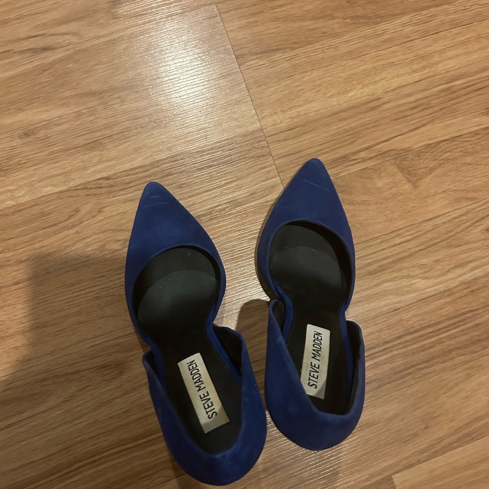 Steve Madden Royal Blue Pointed-Toe Stiletto Heels - Picture 3 of 4